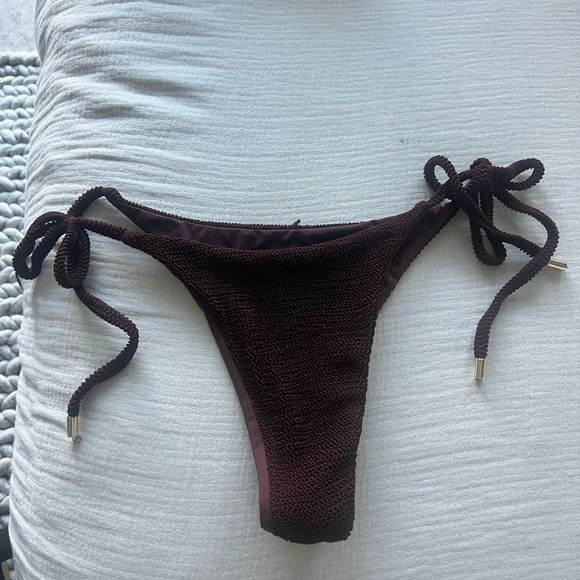 Monday Swimwear Palma Bottoms Shaded Oak Crinkle Size: M - Picture 6 of 6